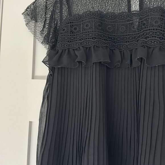 Zara Basic Black Lace Pleated Blouse - Picture 4 of 6
